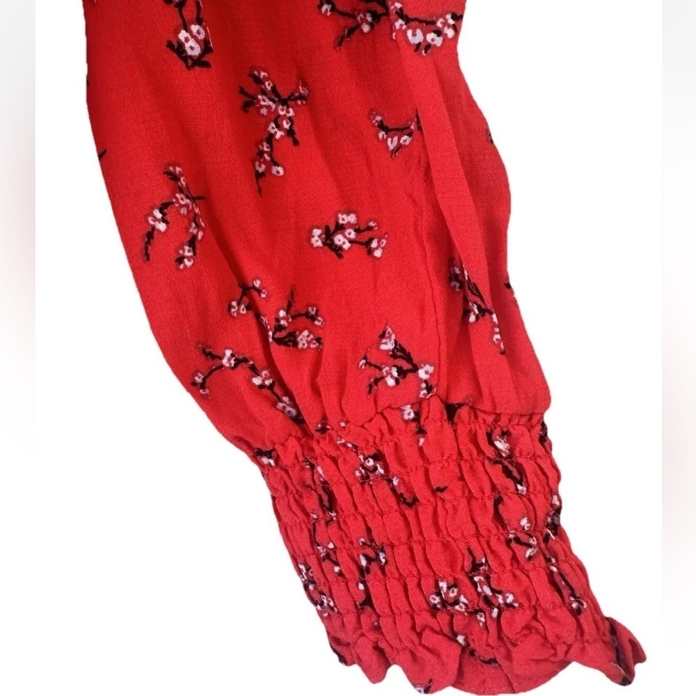 Woman’s Long Sleeve Red Romper Size X-Large Kendall & Kylie Cherry Blossom - Picture 8 of 10